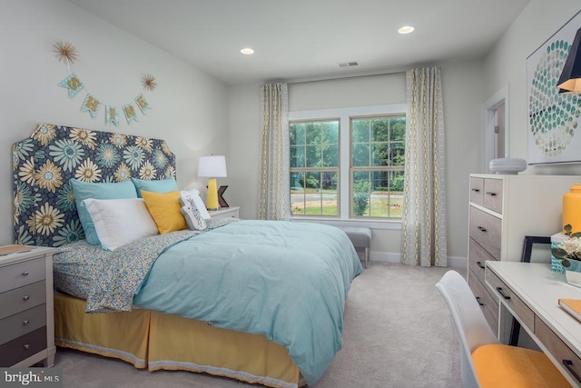 bedroom featuring carpet flooring