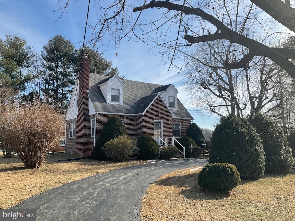 view of front of property