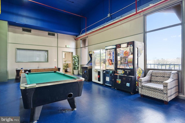 playroom with pool table