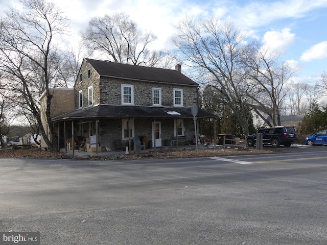 view of front of house with a porch