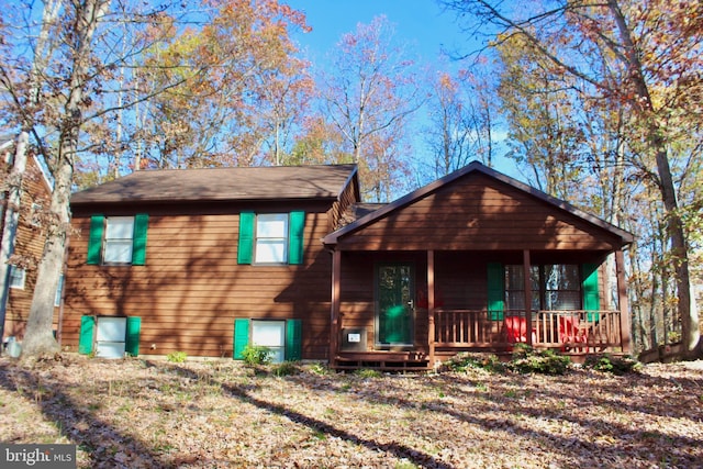 view of front facade with a porch