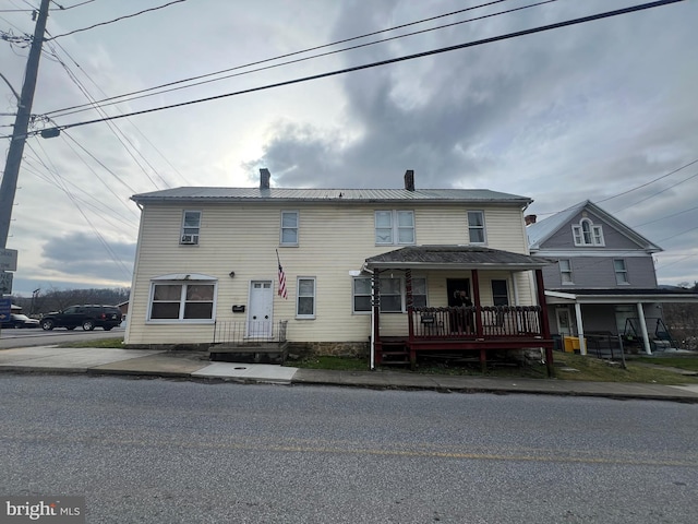 view of front of house with a porch