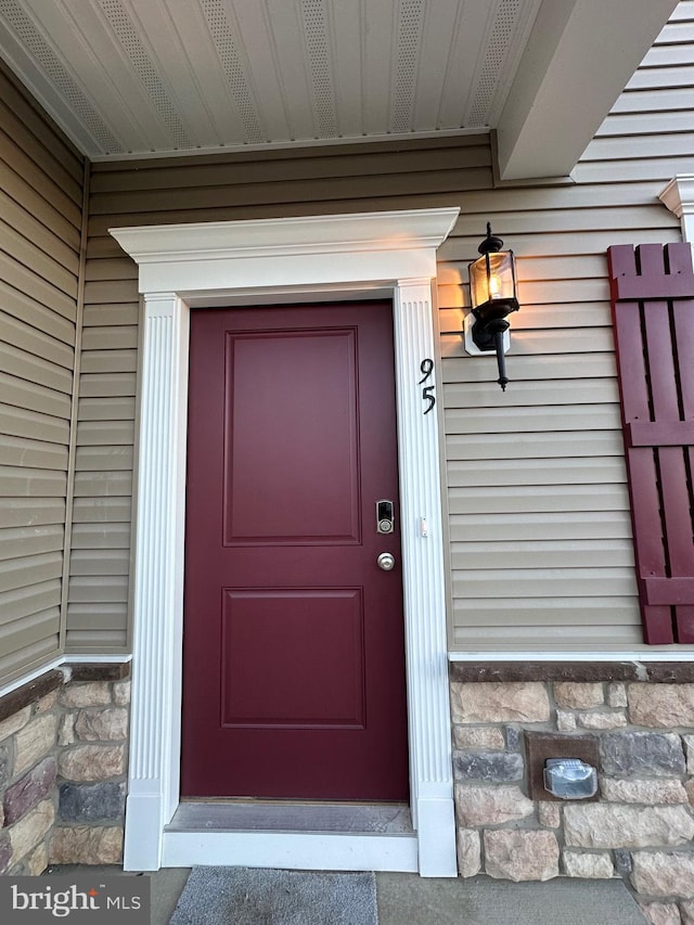 view of entrance to property