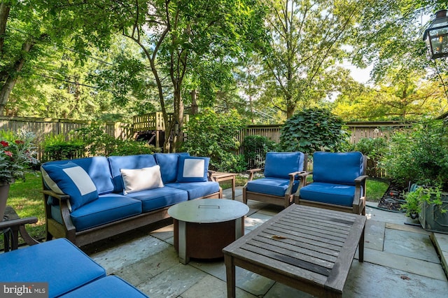 view of patio / terrace with an outdoor hangout area