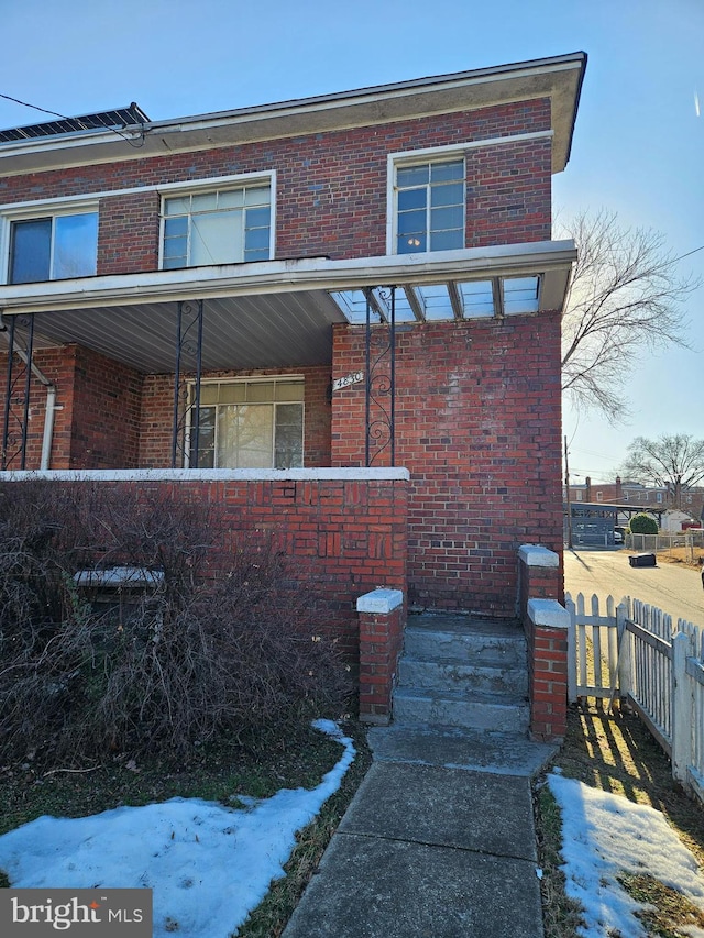 view of front of property with a porch