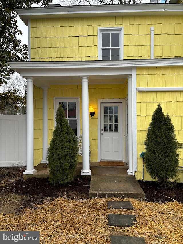 view of entrance to property