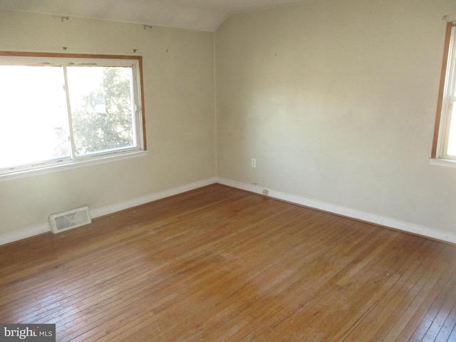 empty room featuring light hardwood / wood-style floors