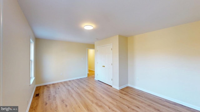 empty room featuring light hardwood / wood-style flooring