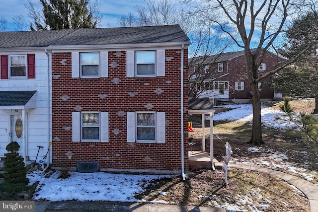 view of front of house