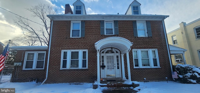 view of front facade