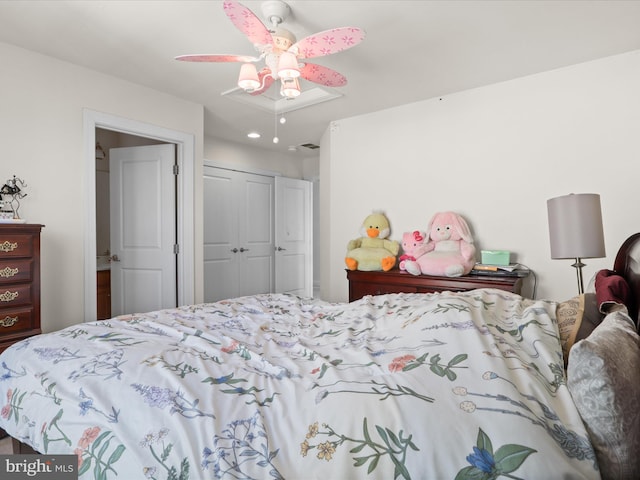 bedroom featuring a closet and ceiling fan