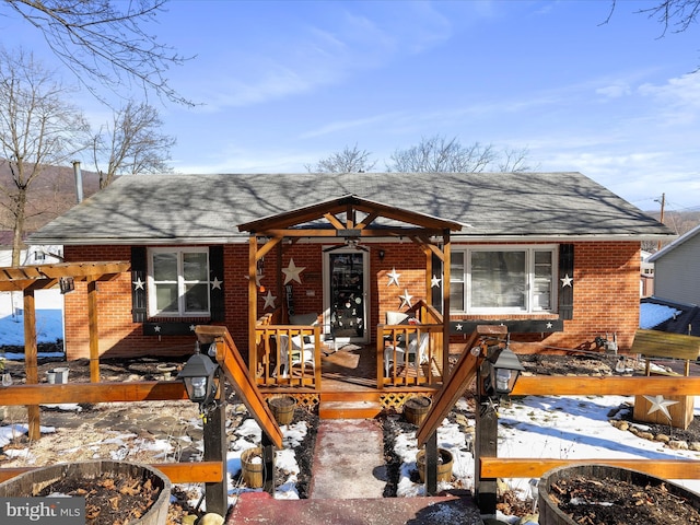 view of front of home with covered porch