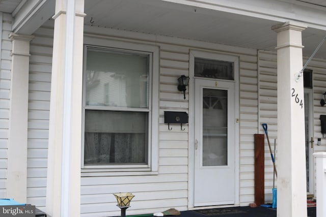 view of entrance to property