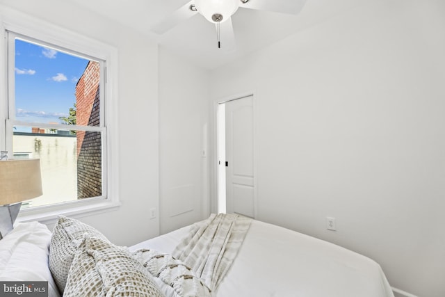 bedroom featuring ceiling fan