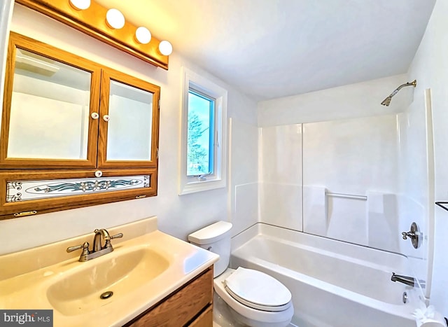 full bathroom featuring vanity, toilet, and shower / bathing tub combination