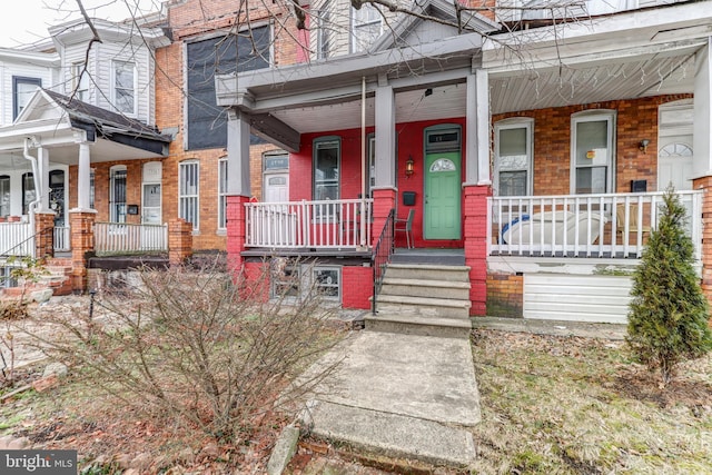 view of front of house with a porch