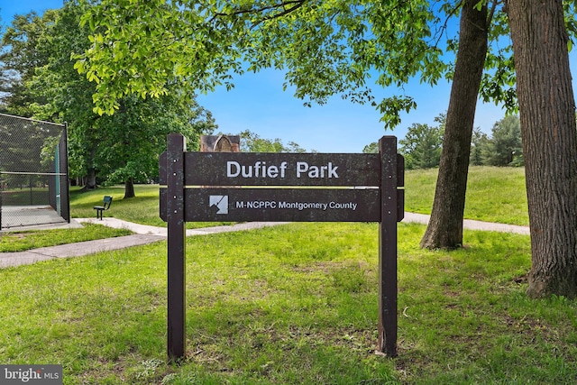11501 Piney Lodge Rd, North Potomac, MD 20878 - community / neighborhood sign featuring a lawn