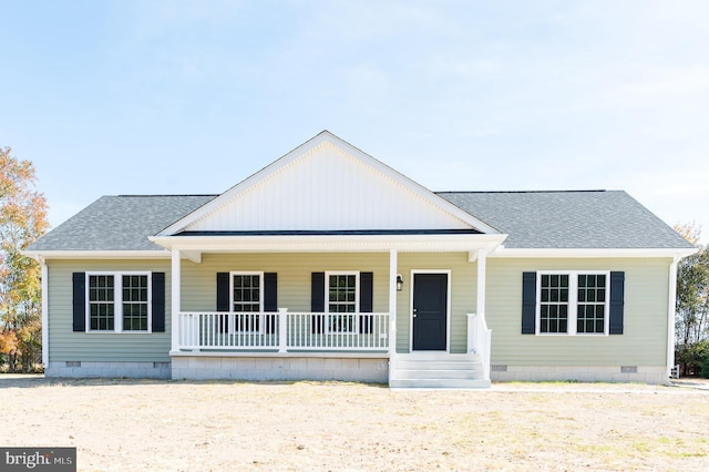 view of front of property featuring a porch