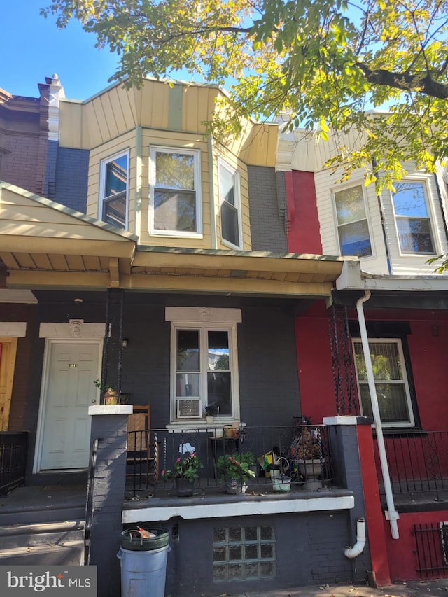 multi unit property with covered porch