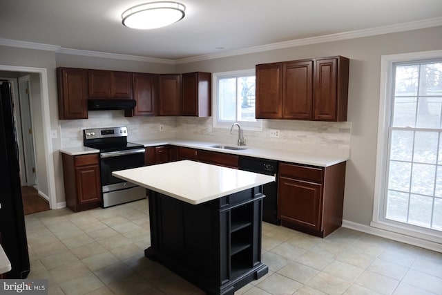 kitchen featuring sink, stainless steel electric range, dishwasher, backsplash, and a kitchen island