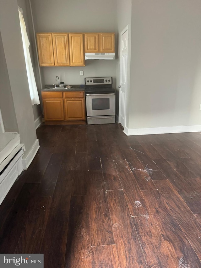 kitchen featuring a baseboard heating unit, dark wood-type flooring, sink, and stainless steel electric range