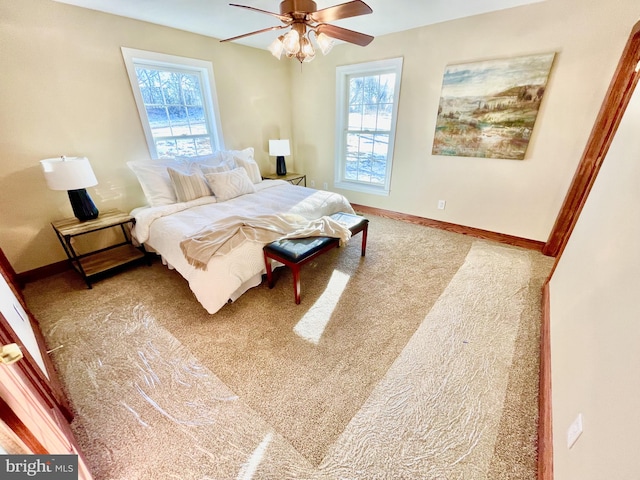 bedroom with ceiling fan