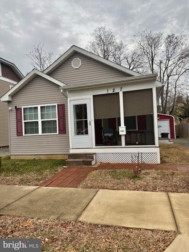 view of front of property