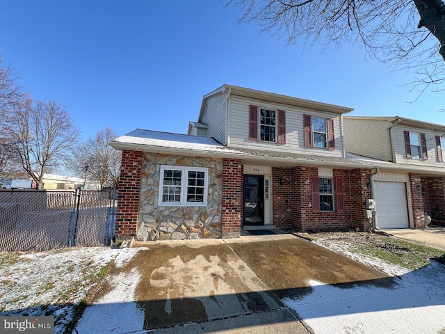 view of front facade with a garage