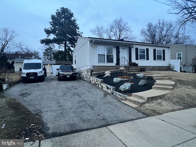 view of front of house