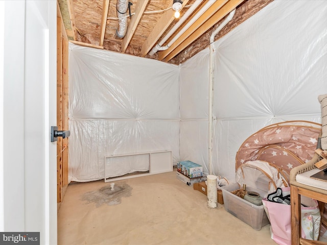 miscellaneous room featuring concrete flooring