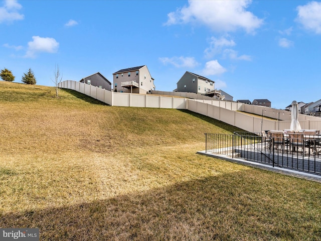 view of yard with a patio