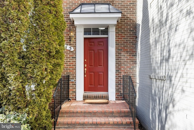 view of property entrance