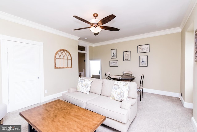 living room with light carpet, crown molding, and ceiling fan