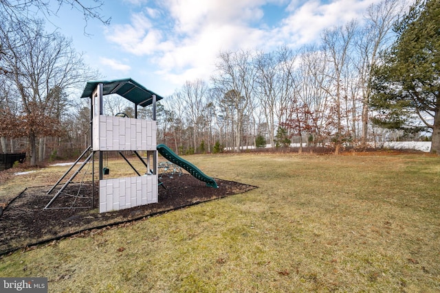 view of yard featuring a playground