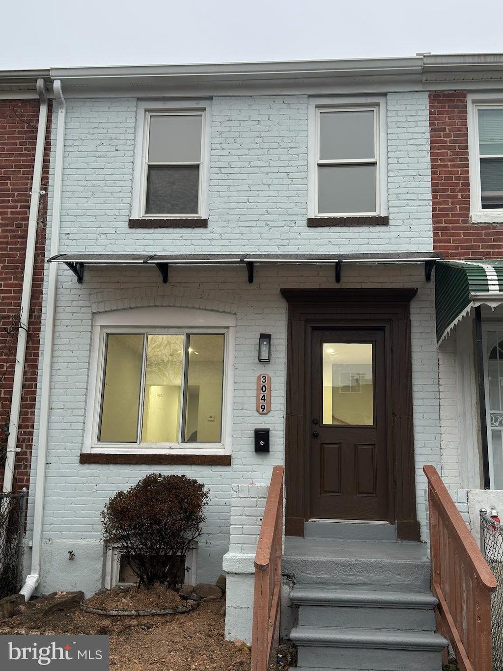 view of townhome / multi-family property