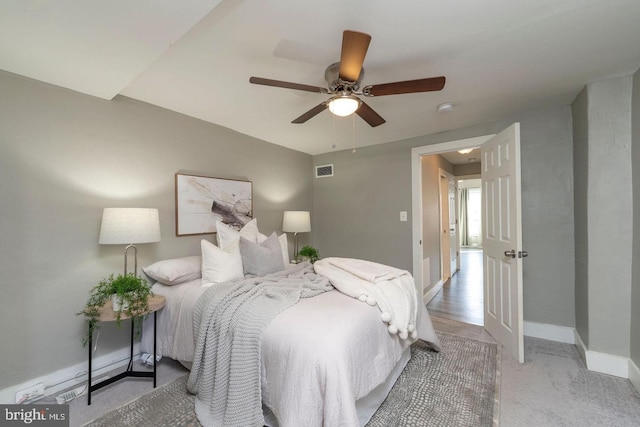 bedroom featuring ceiling fan