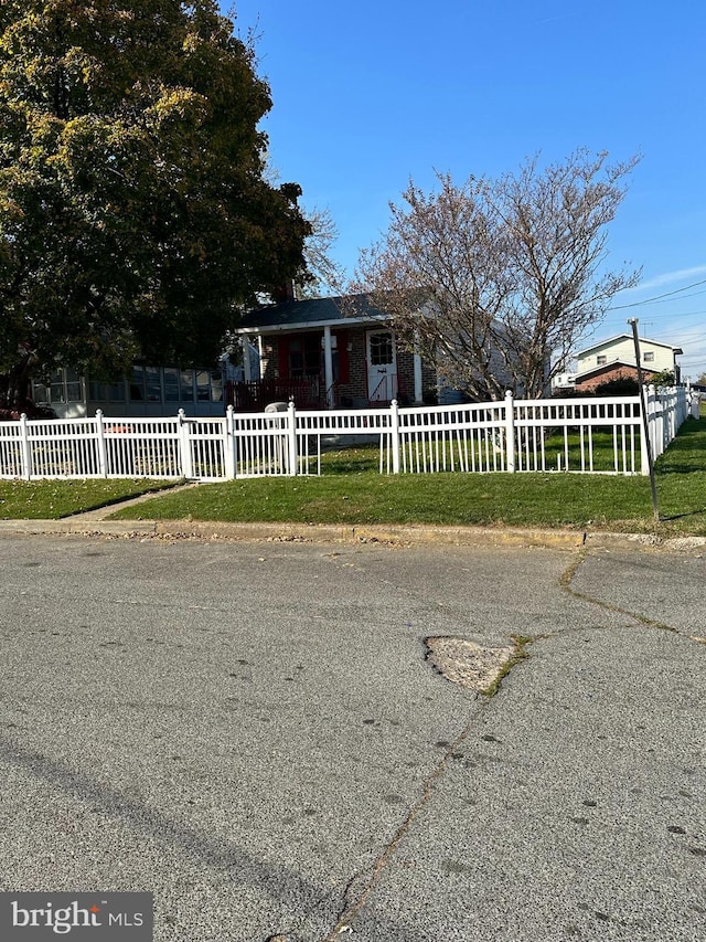 view of front of house