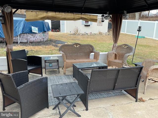 view of patio featuring an outdoor hangout area