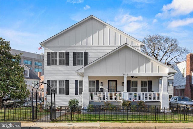 view of front of house with a porch