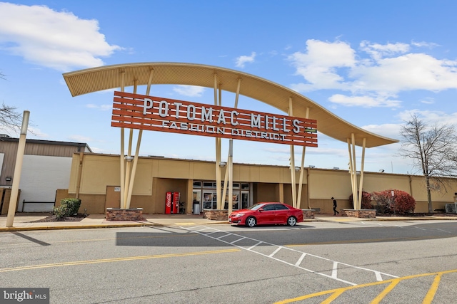14496 Aurora Dr, Woodbridge, VA 22193 - view of building exterior