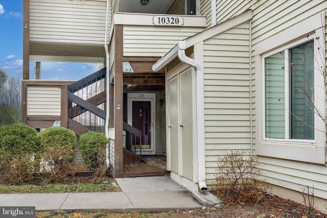 view of property entrance