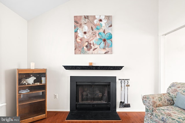 interior details with hardwood / wood-style flooring