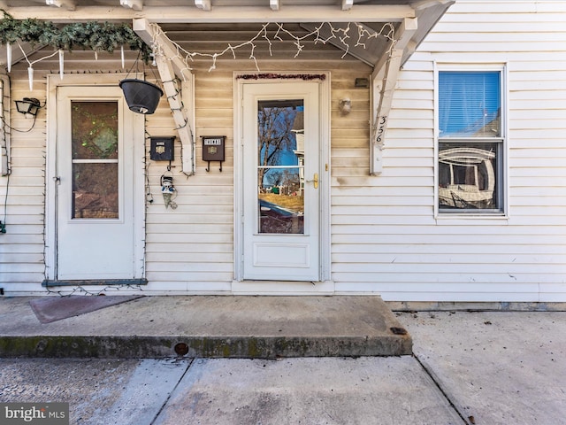 view of entrance to property