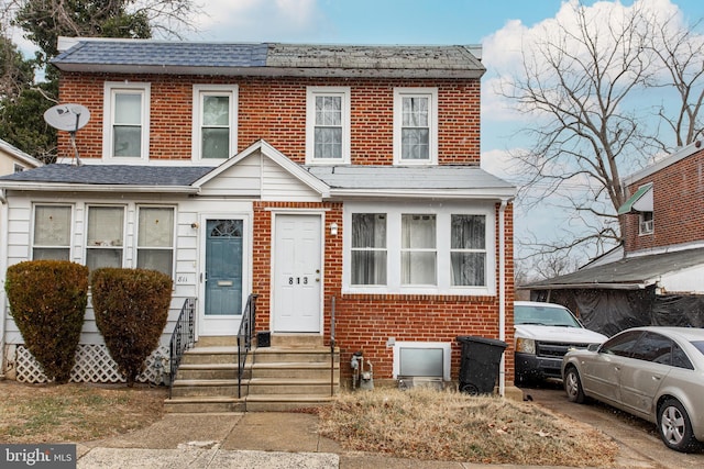 813 Greenhill Rd, Sharon Hill, PA 19079 - view of front of home
