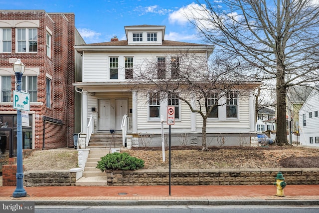 view of front of house