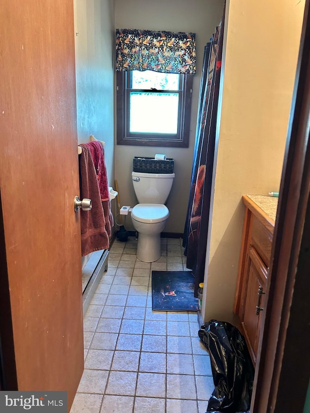 26 Nathan Way, Albrightsville, PA 18210 - bathroom featuring toilet, tile patterned flooring, vanity, and a shower with curtain