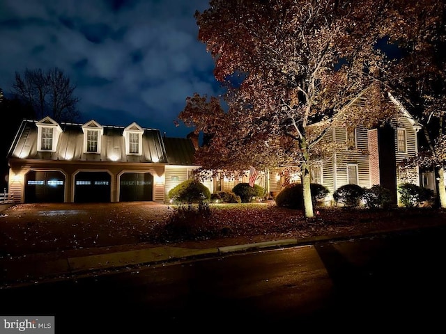 view of front of house featuring a garage