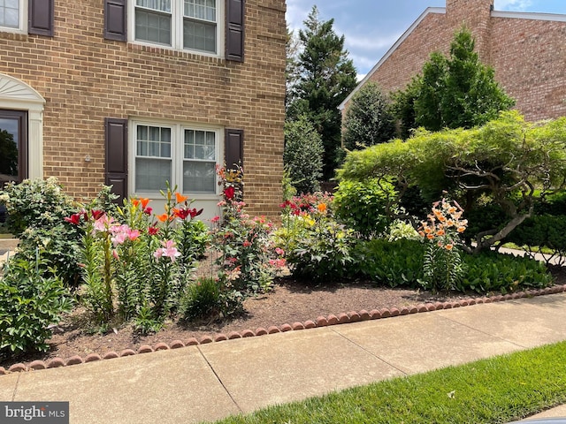 view of property exterior