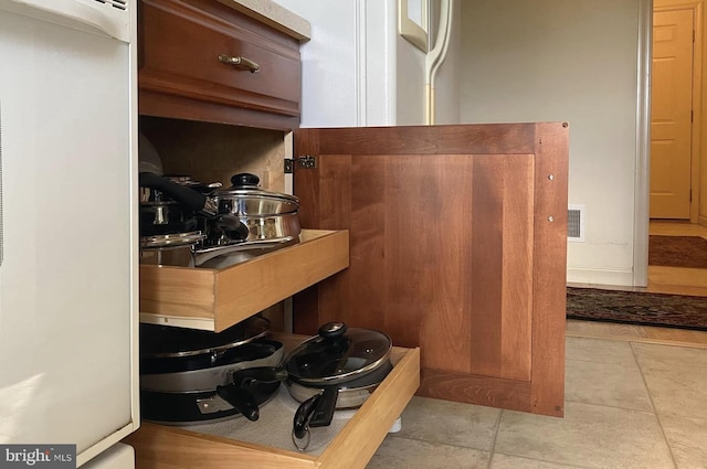 kitchen featuring light tile patterned floors