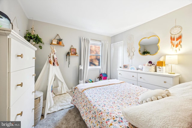 view of carpeted bedroom